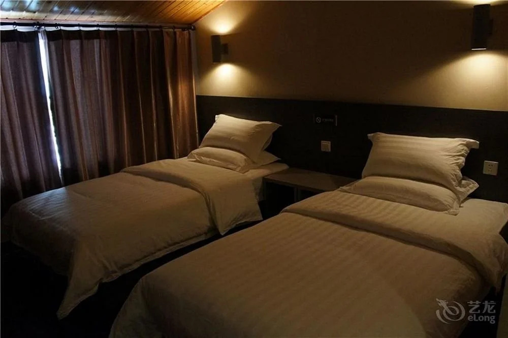 Xunji Hotel