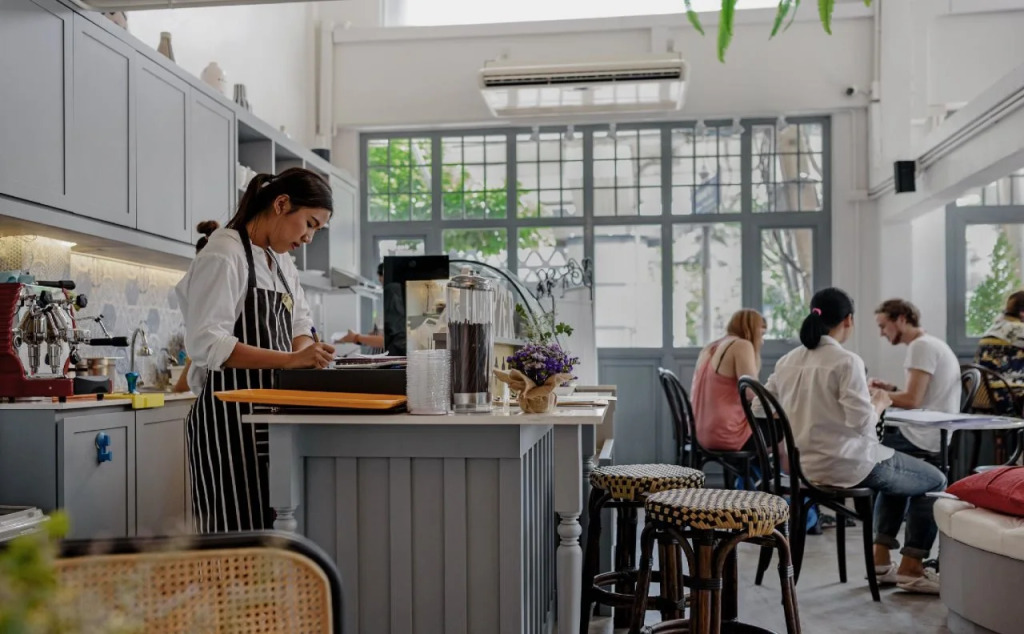 The Quarter Bangkok Poshtel & Coworking - Hostel