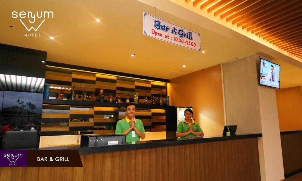 Senyum World Hotel