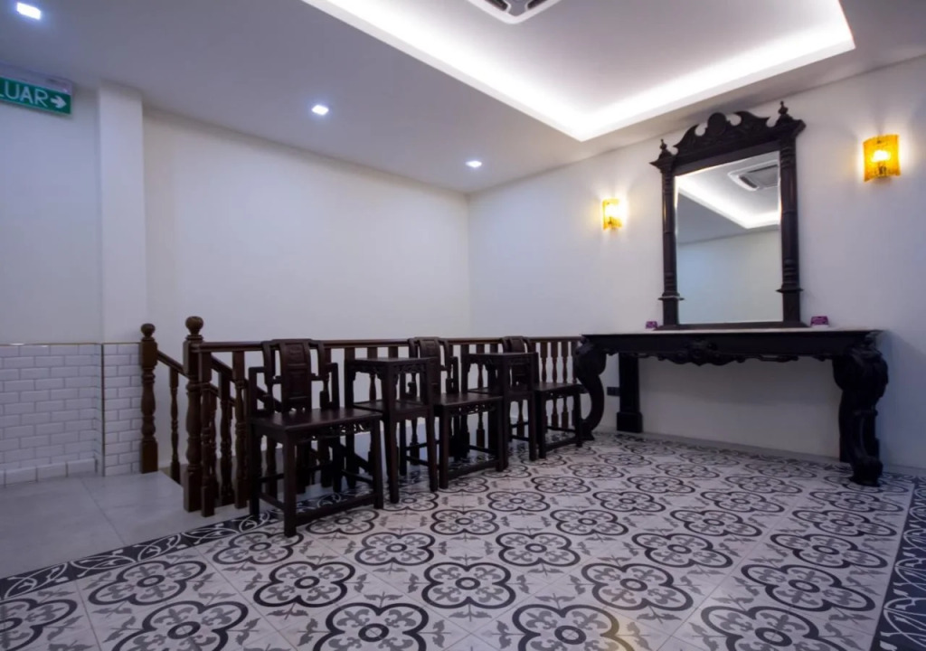 Islander Lodge