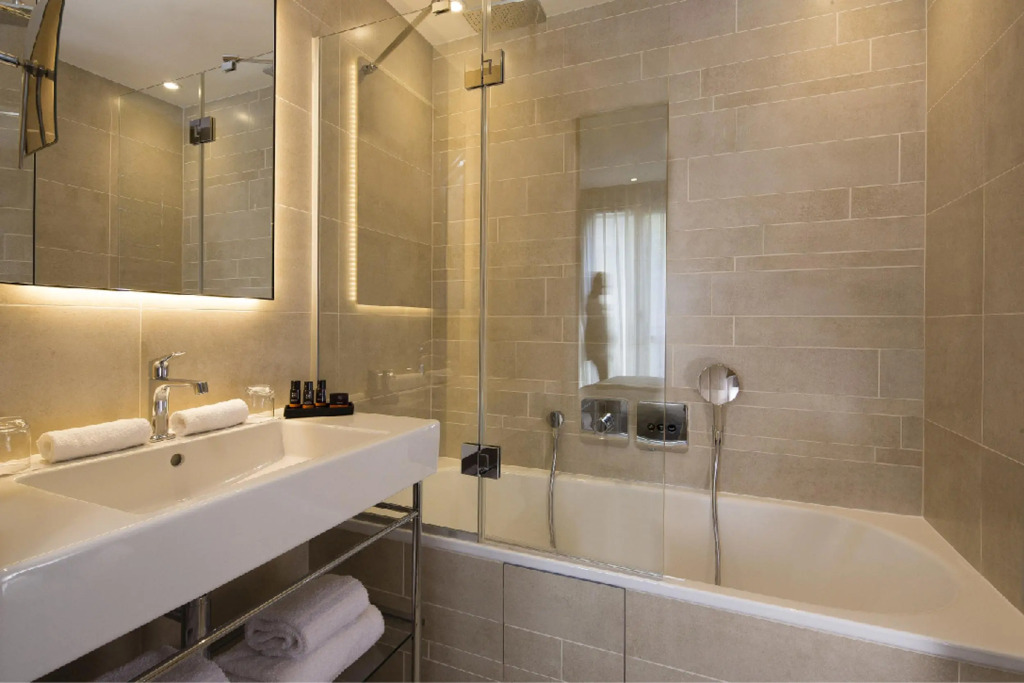 Hotel Le 10 BIS