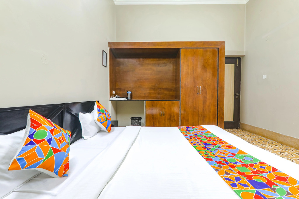 FabHotel Harmony