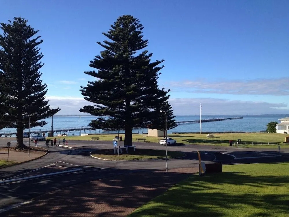 Bompas At Beachport