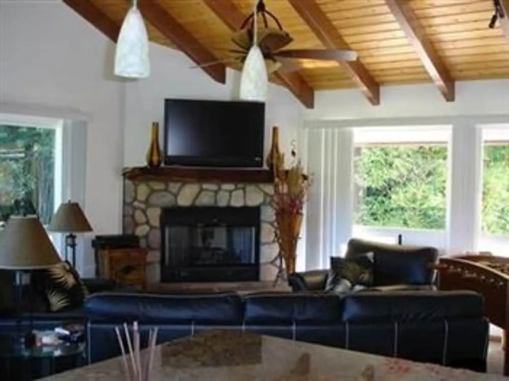 Bamboo Valley Inn