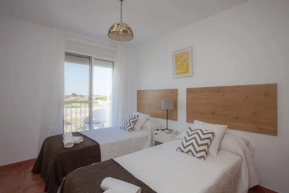 SingularStays Puzol Beach IV