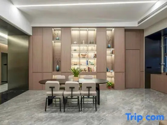 Jingfang E-Sports Hotel (Jiangyin Central Hospital)