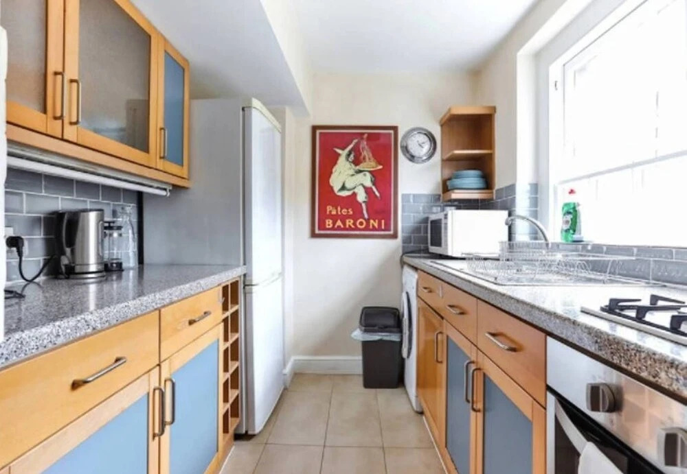Great Apartment in Beautiful Location!