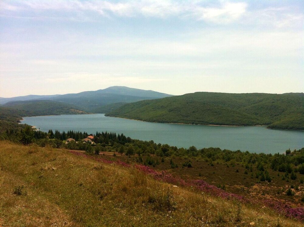 Charming House in Villasur de Herreros with Lake View