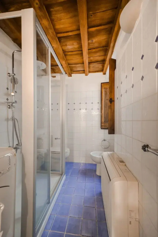 Great Apartment In Central Location in Florence