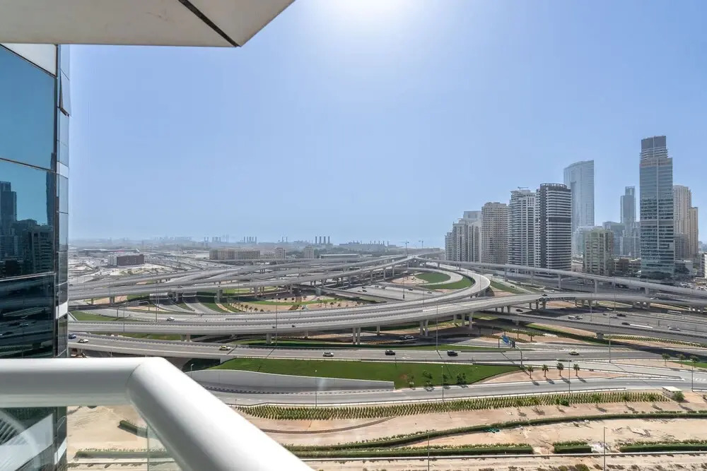 Spacious Serene 2 Bedroom in JLT for 4