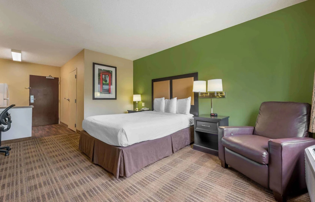 Extended Stay America Suites - Bloomington - Normal