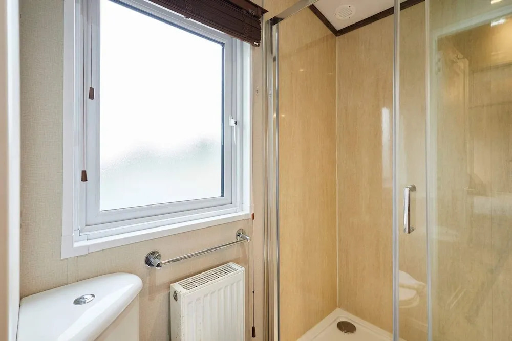 Host Stay Sutton Lodge