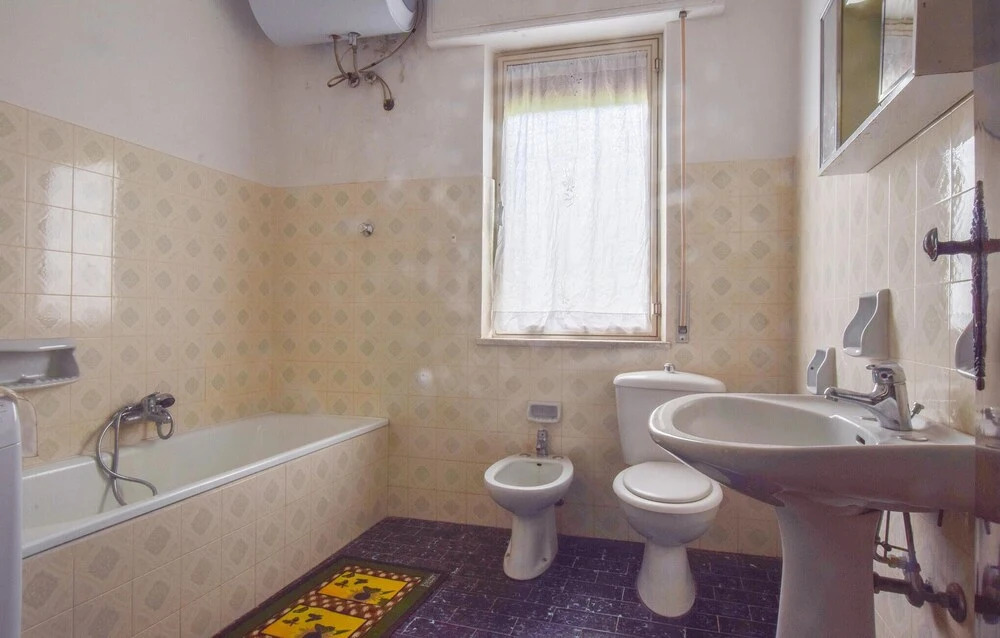 Nice Home in Ciminà With 4 Bedrooms and Wifi