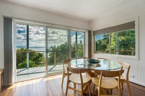 Byron Bay Accom 13 Brownell Drive Wategos Beach - Beach House