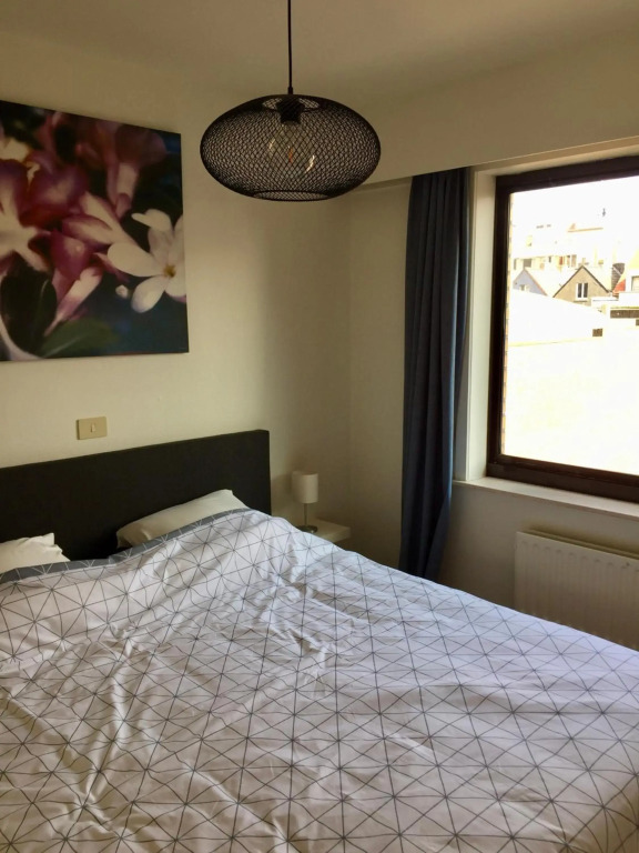 Rustig appartement met zeezicht dicht bij het centrum