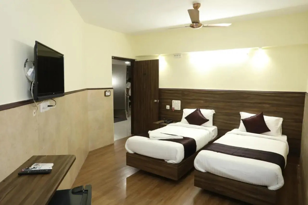 Season 4 Residences - Nungambakkam (US Consul&Apollo)