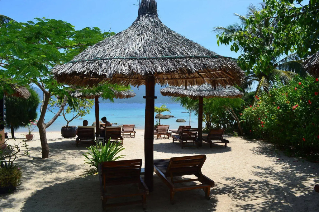 Whale Island Resort