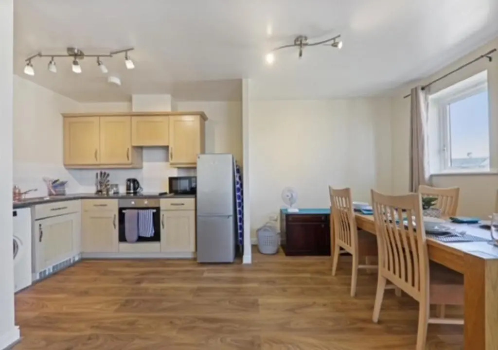 Golden Stays - Sleeps 4 Canterbury Comfy - Entire Apartment