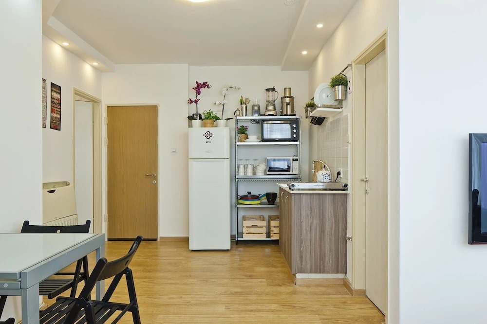 TLV Suites Inn