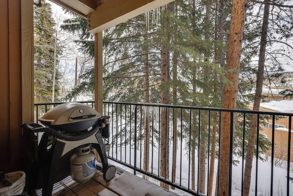 Winter Park Condo Rental ~ 2 Mi to Ski Resort!