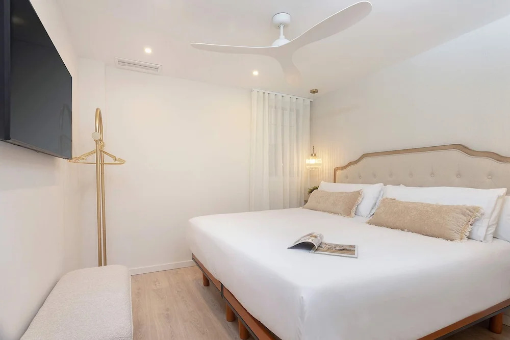Bright 3bdroom Apartment in Granada Recogidas III