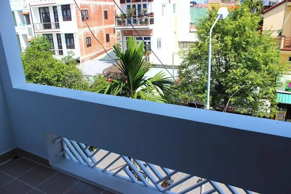 Hoa Binh Hotel