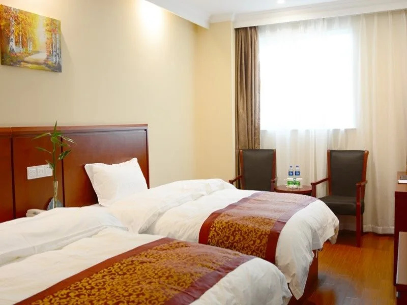 GreenTree Inn JiangSu ChangShu Dongnan Avenue Express Hotel