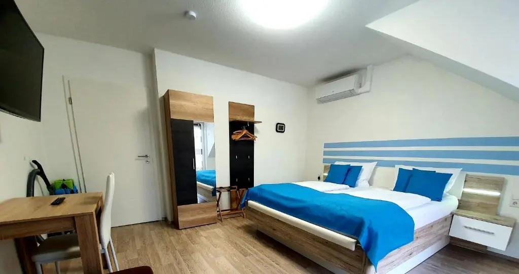 Kempf Apartments
