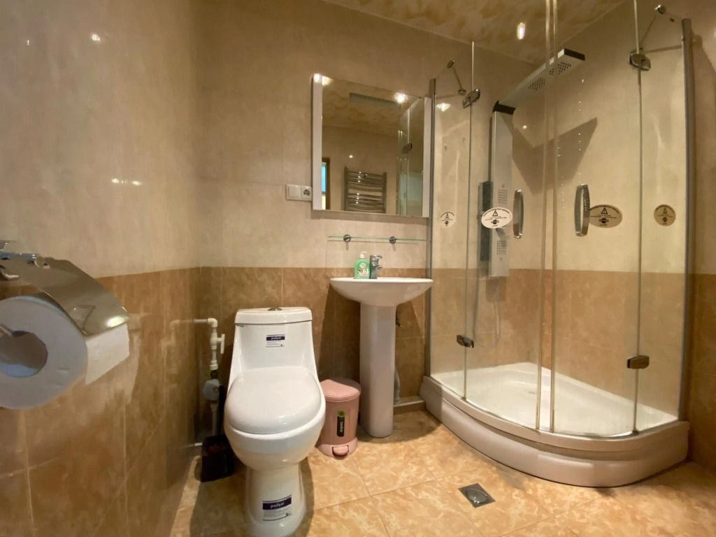 Argishti street 2 bedroom Elegance apartment with balcony GL152