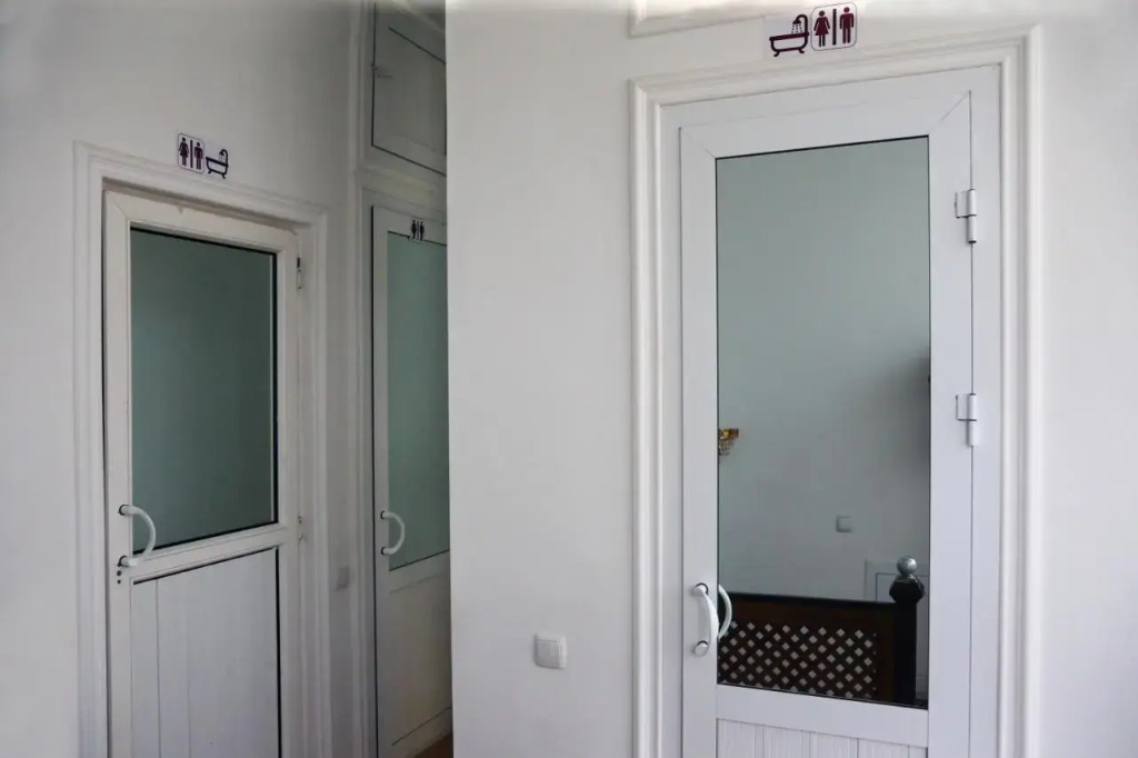 Amir Hostel