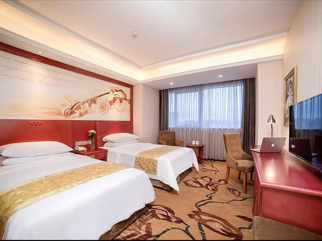 Vienna Hotel (Hebei Street Sun City, Qinhuangdao)