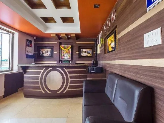 Hotel Naveen Regency