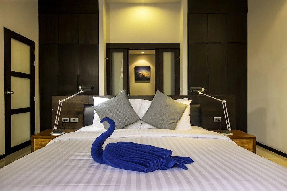 Villa Moana 2BR Private Pool Naiharn beach
