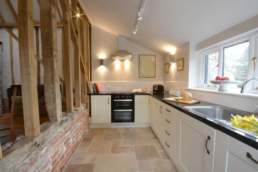 Bird Cottage, Burgh