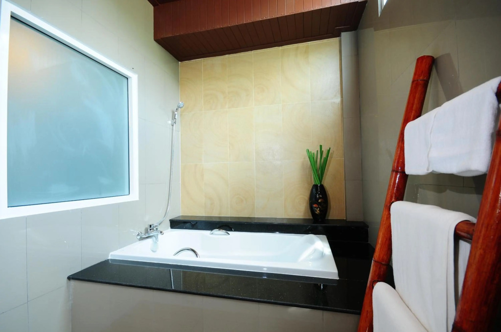 Maleedee Bay Resort