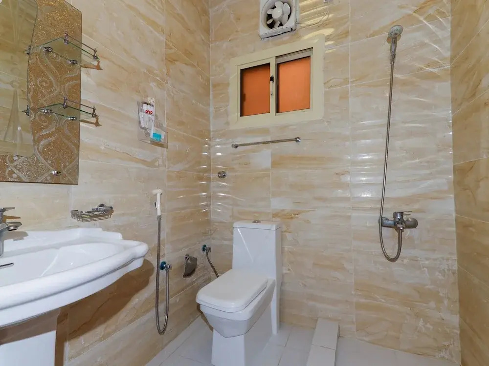 OYO 163 Al Sadarh Furnished Units
