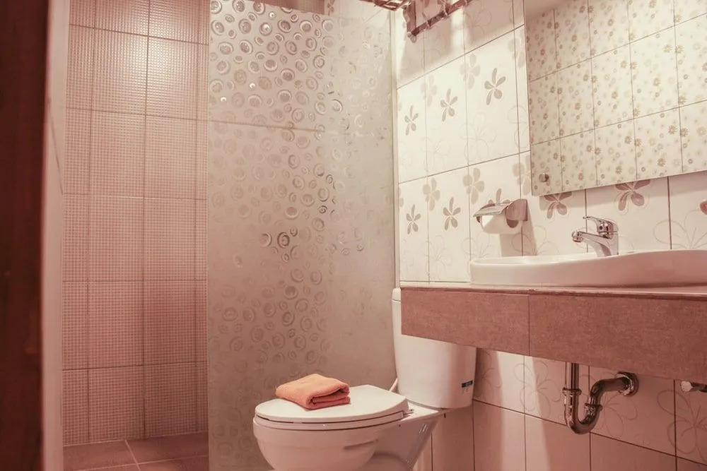 RedDoorz Premium near Bandung Station