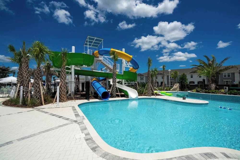 Designer 5BR Gameloft Foam Pit Lazy River 16164