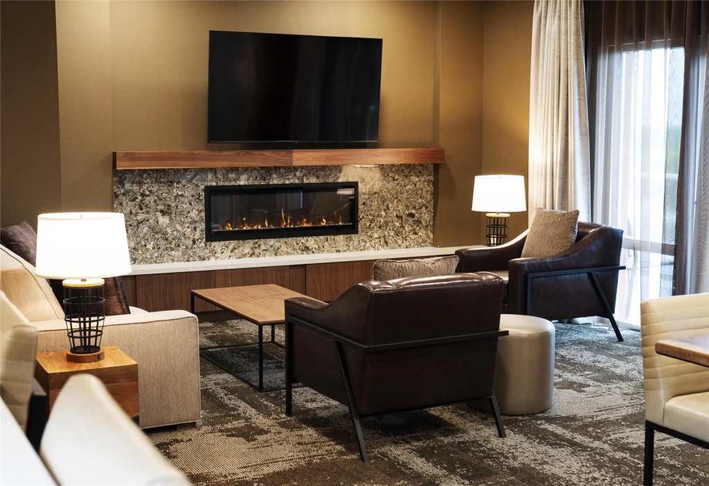 The Broadway Columbia - a DoubleTree by Hilton Hotel