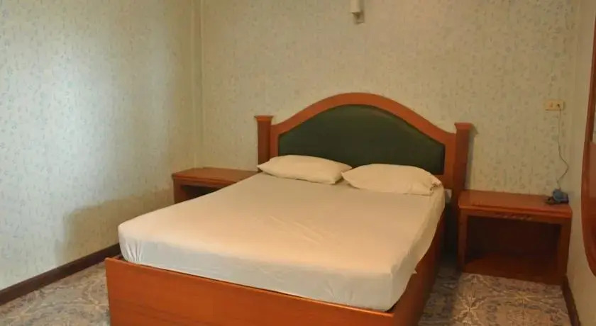Samchook Resort