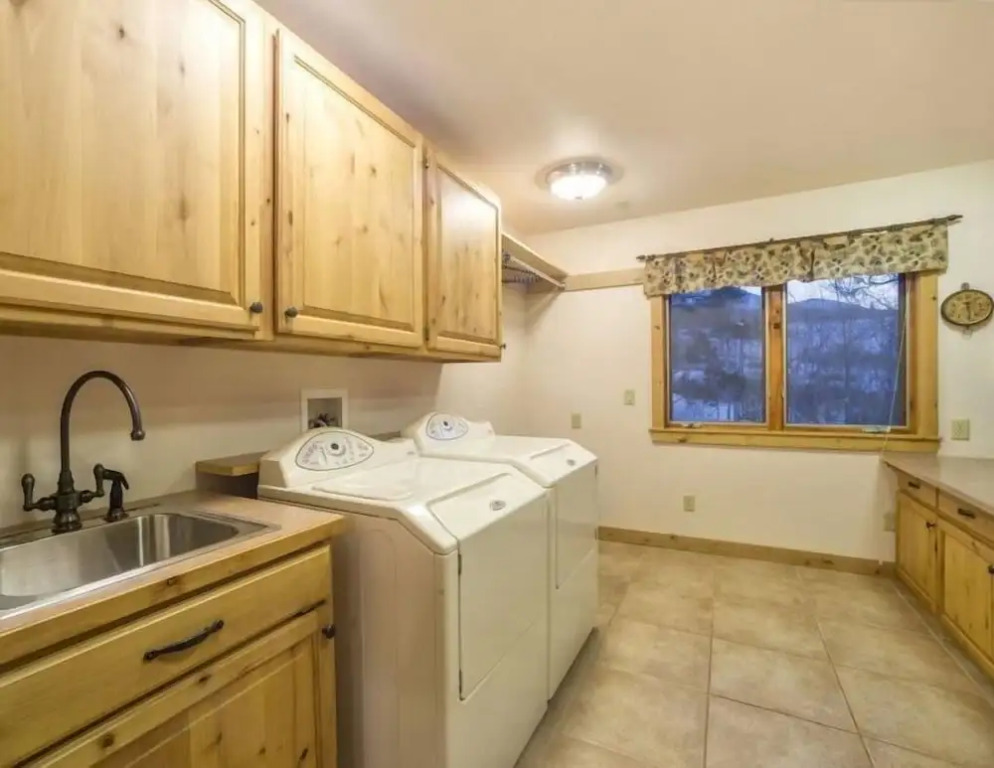 Aspen View Lodge 4 Bedroom Apartment by Key to the Rockies