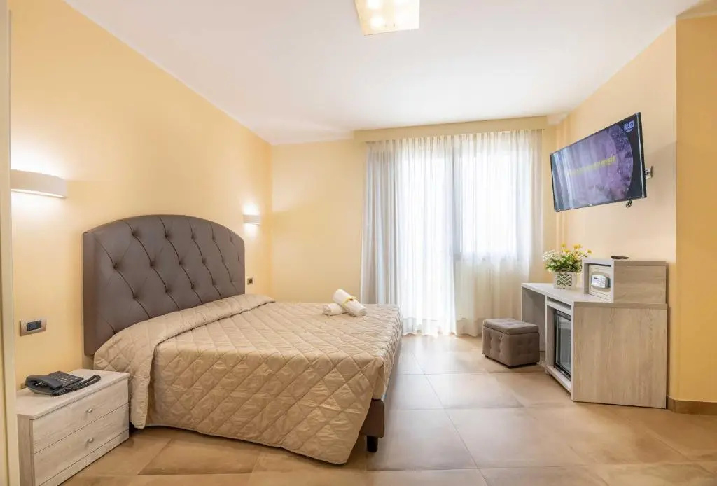 Hotel Salento Mirfran