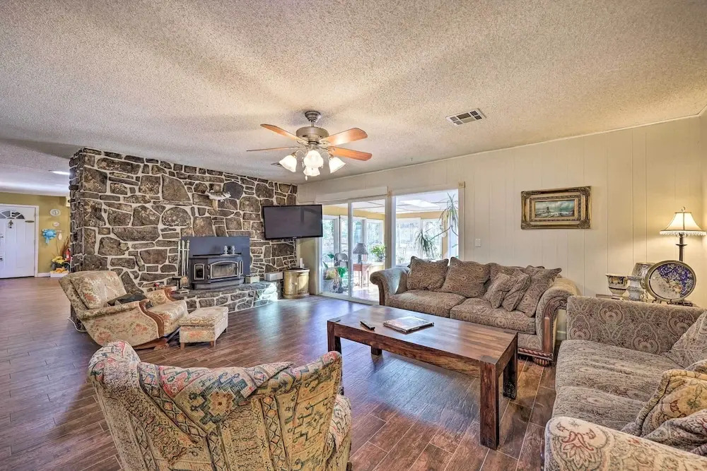 Private Pond + Patio: Expansive Escape in Rogers