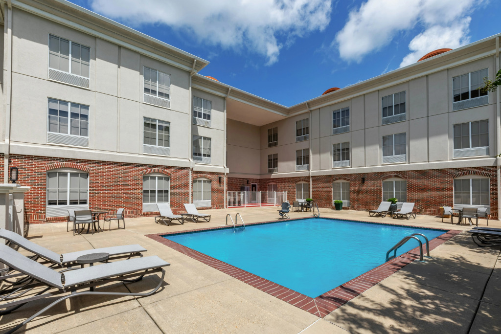 Holiday Inn Express & Suites Vicksburg by IHG