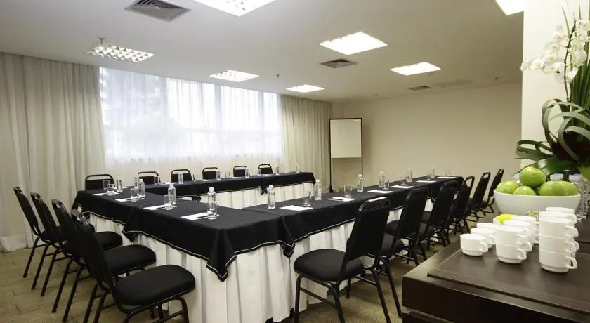 Naoum Express Brasilia