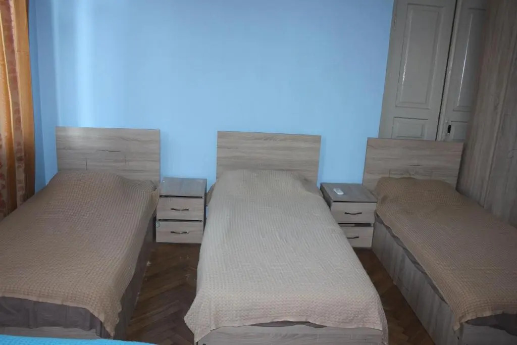 Hostel 7