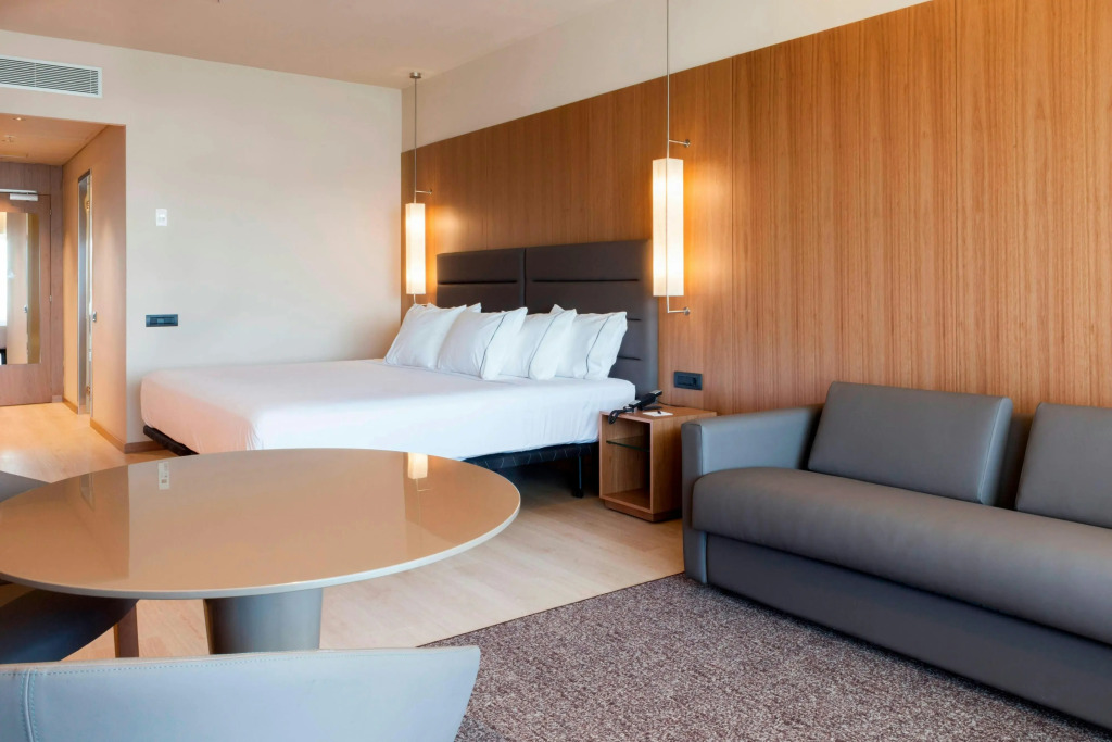 AC Hotel Diagonal LIlla by Marriott