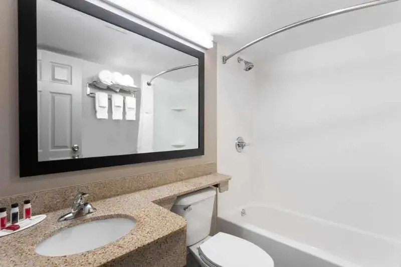 Baymont by Wyndham Terre Haute