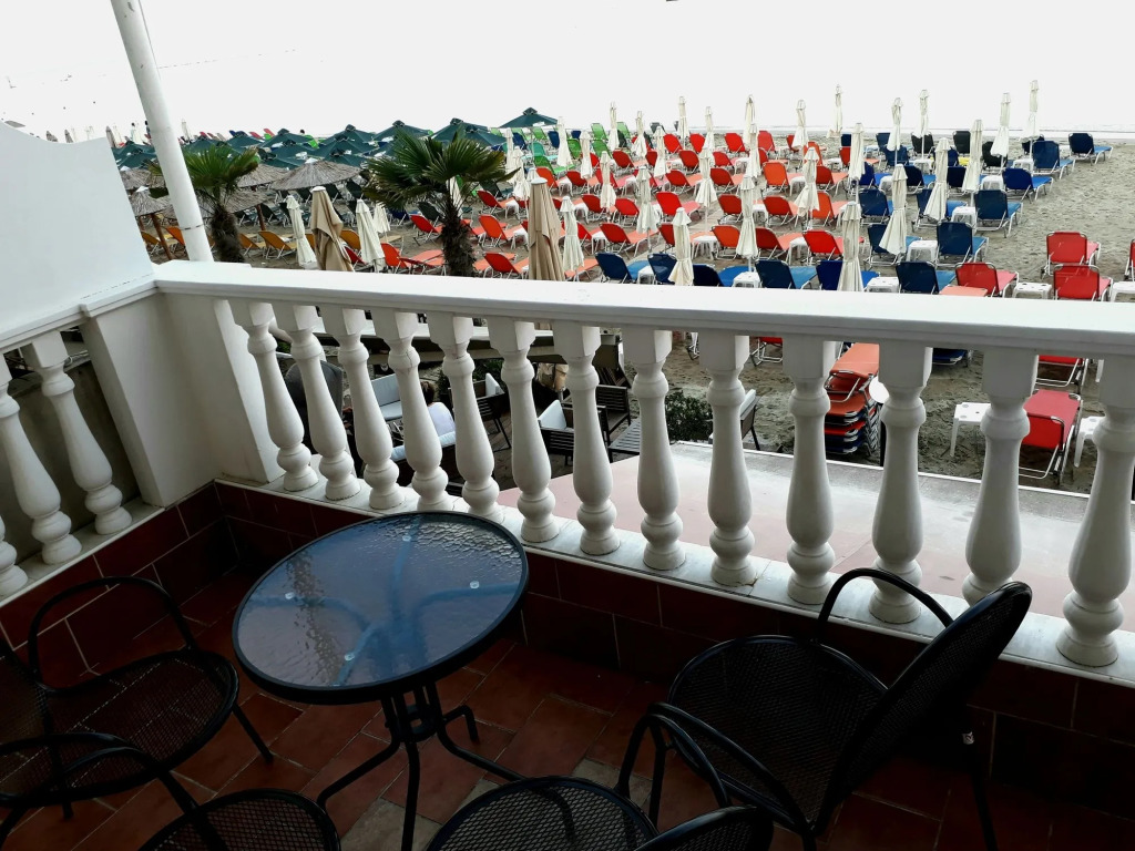 Hotel Themis