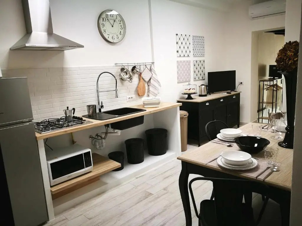 Amelia Apts  Rooms